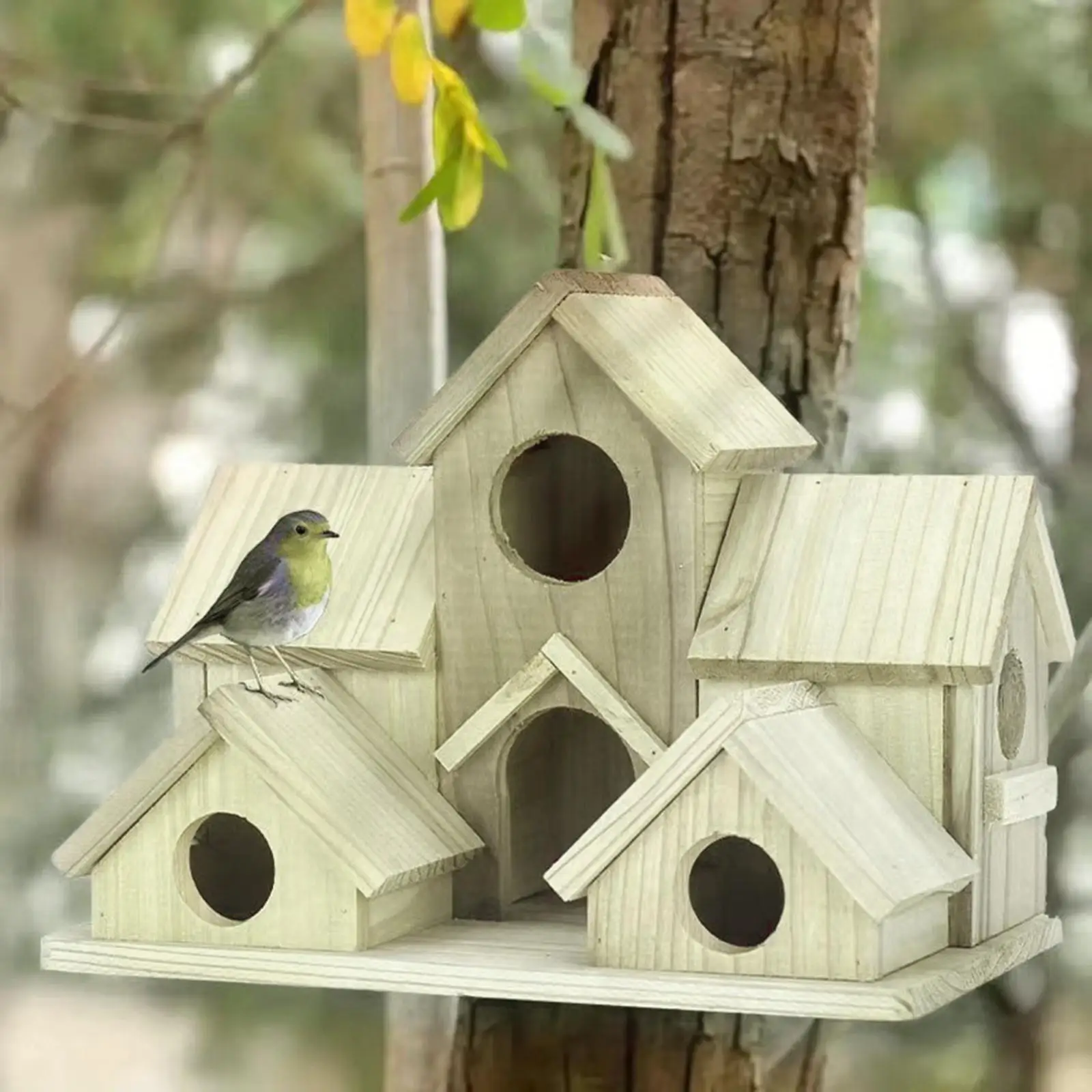 Diseño rústico de villa de la casita para pájaros