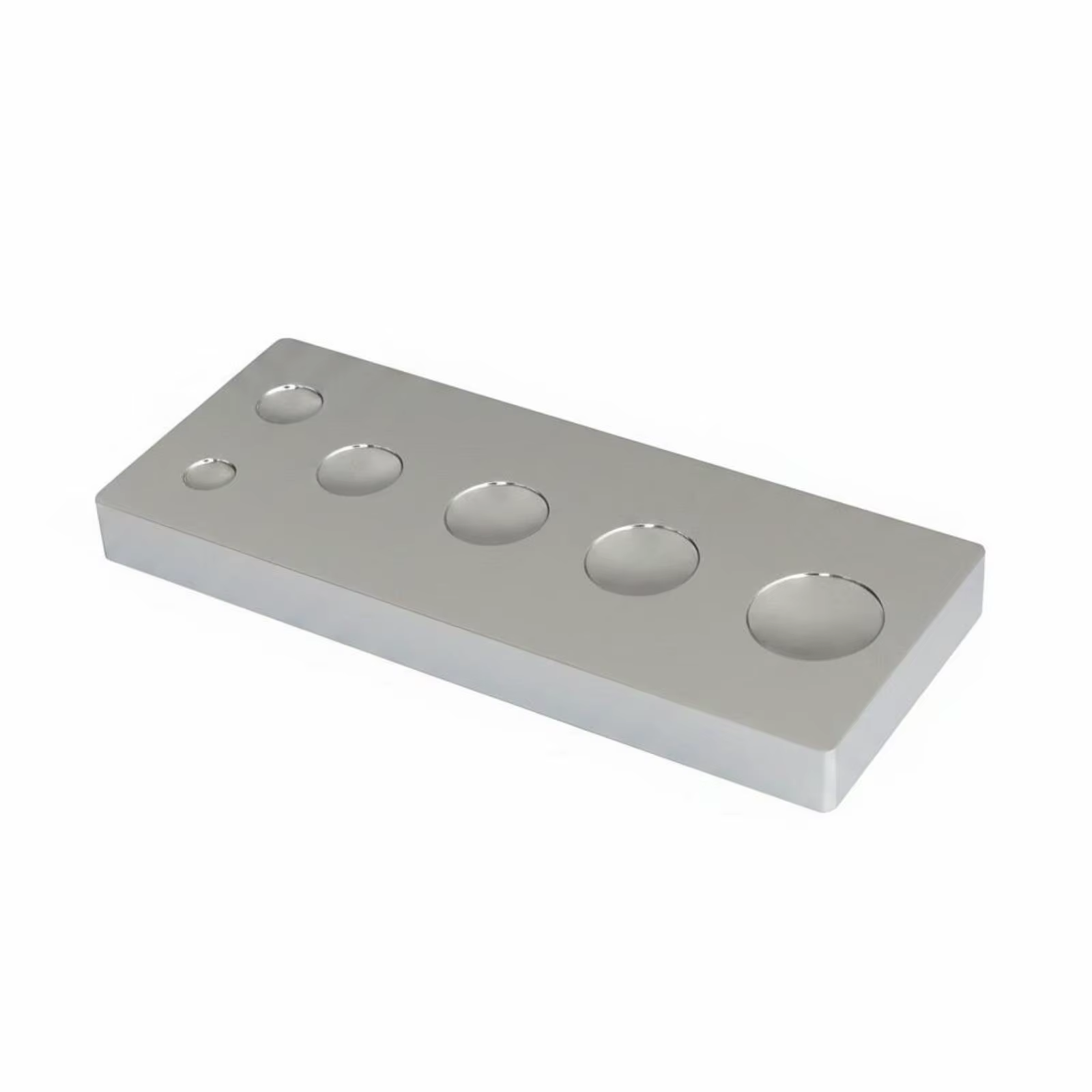 Mesa remachado cuero – Fabricar accesorios para perro y gato - imagen 2
