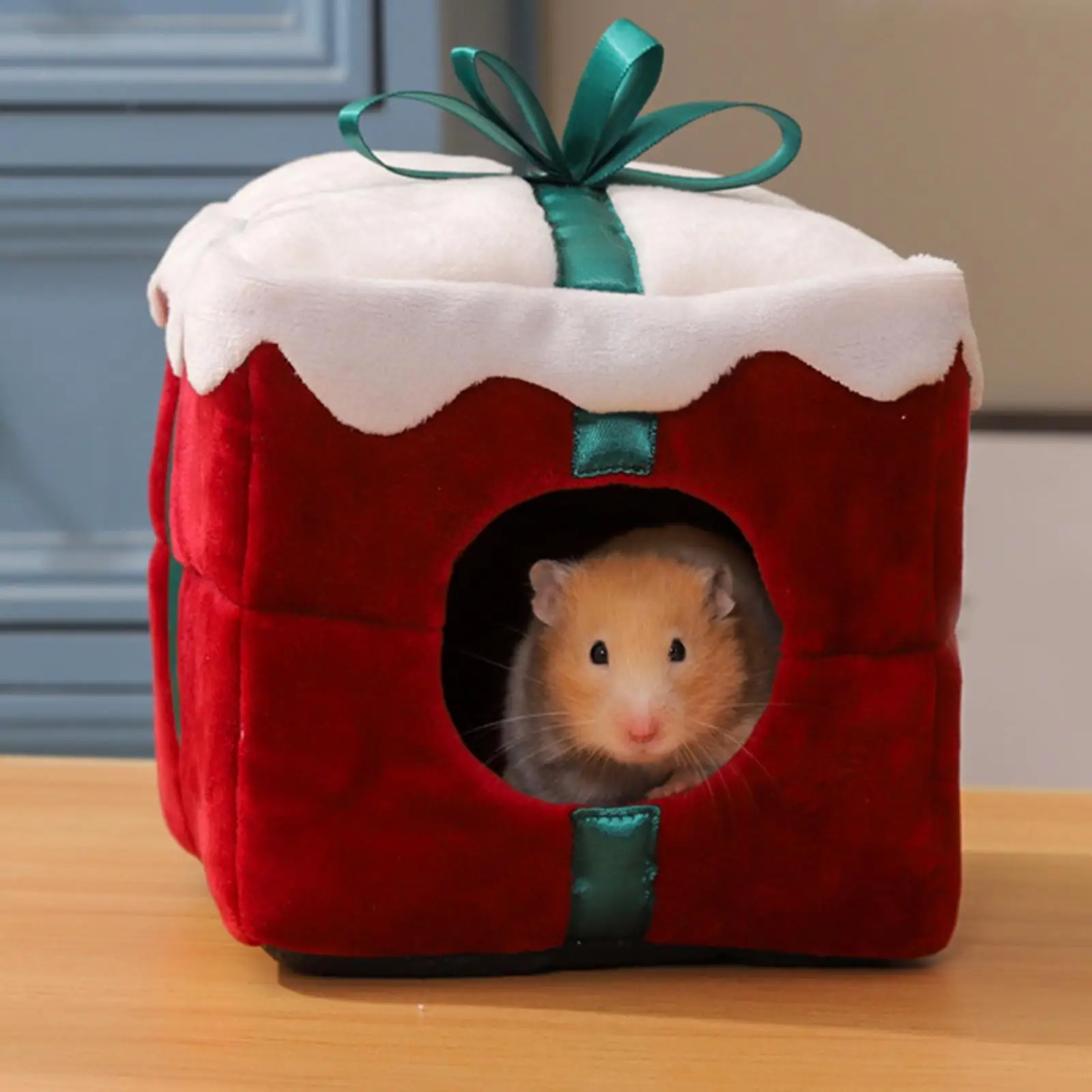 Guinea Pig Bed House Christmas Hamster Nest Cozy Small Animals Cage Supply Hamster Bed Small Animal Christmas Nest for Ferret