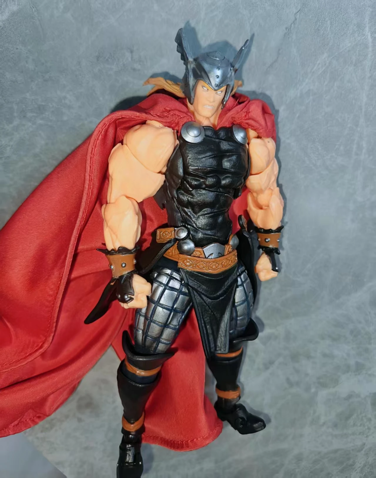 Figura coleccionable de Thor en PVC para gatos y perros - imagen 4