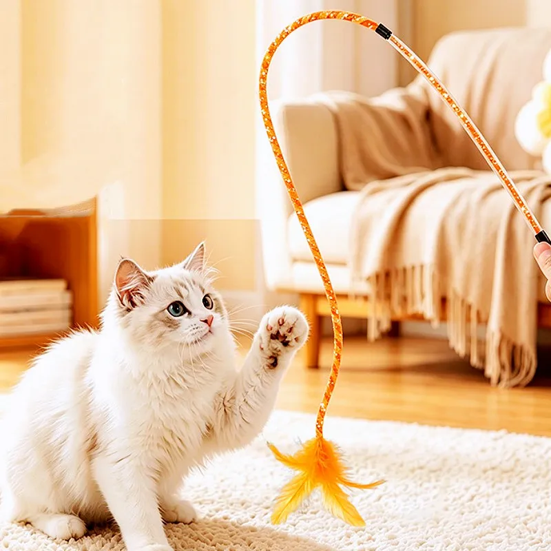Juguete para gatos con varita elástica de plumas y campana