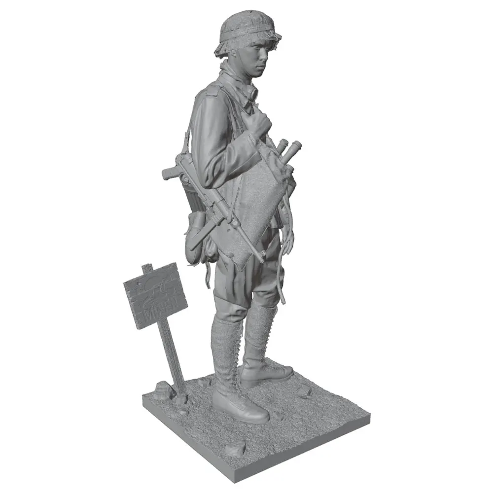 Figura terminada en vitrina
