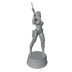 Figura de guerrera en resina para pintar y montar