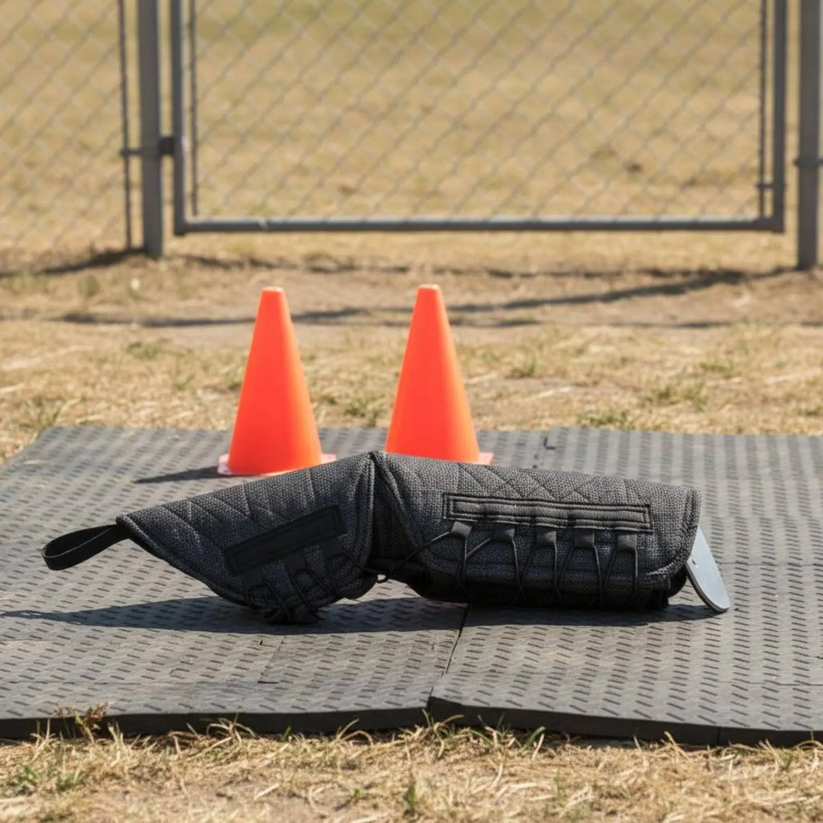 Funda protectora acolchada para perros con agarre reforzado duradero - imagen 5