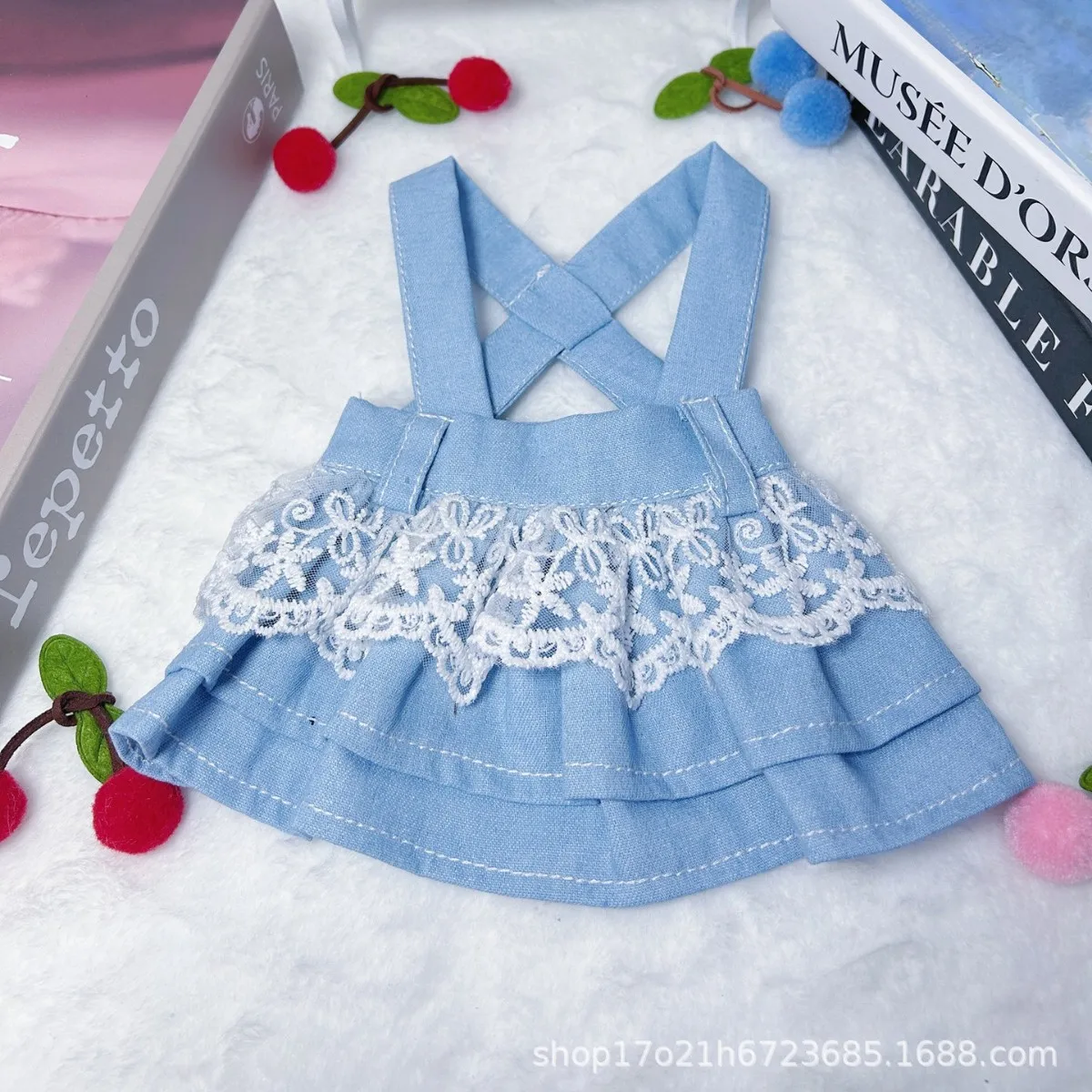 Vestido vaquero con tirantes perritos y cachorros – Falda abullonada - imagen 4