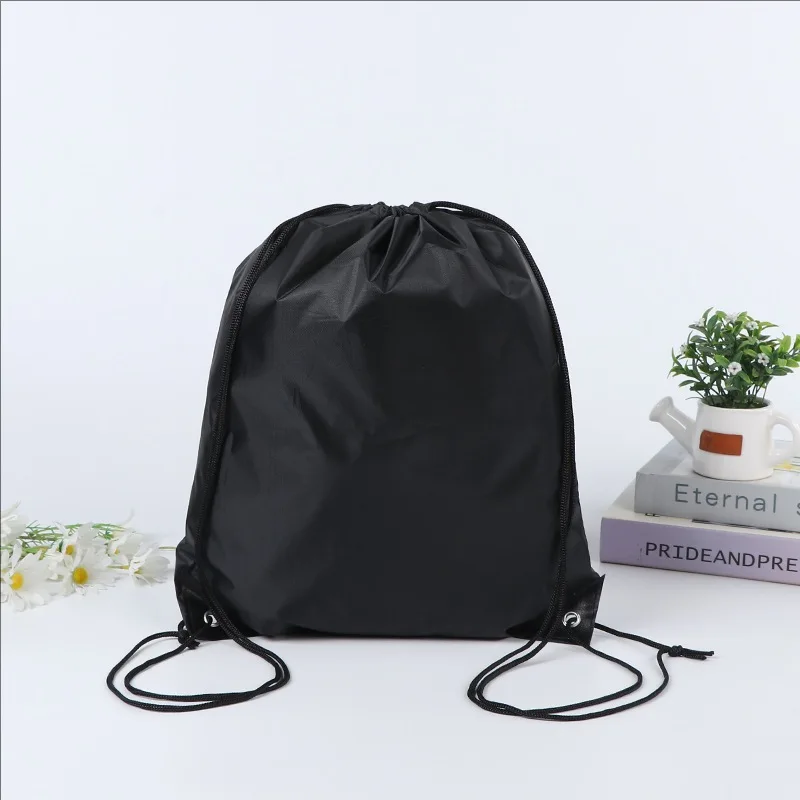 Bolsa plegada y fácil de guardar