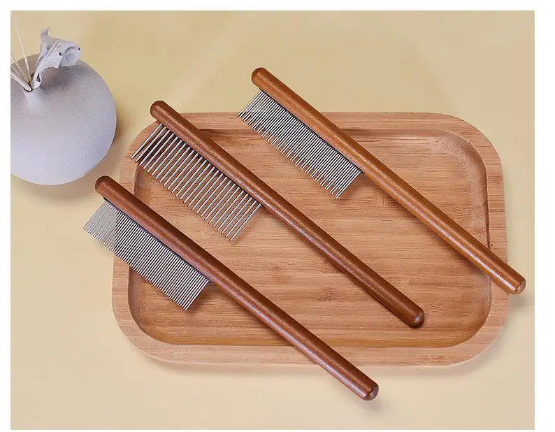 Peine para gatos de acero inoxidable con mango de madera