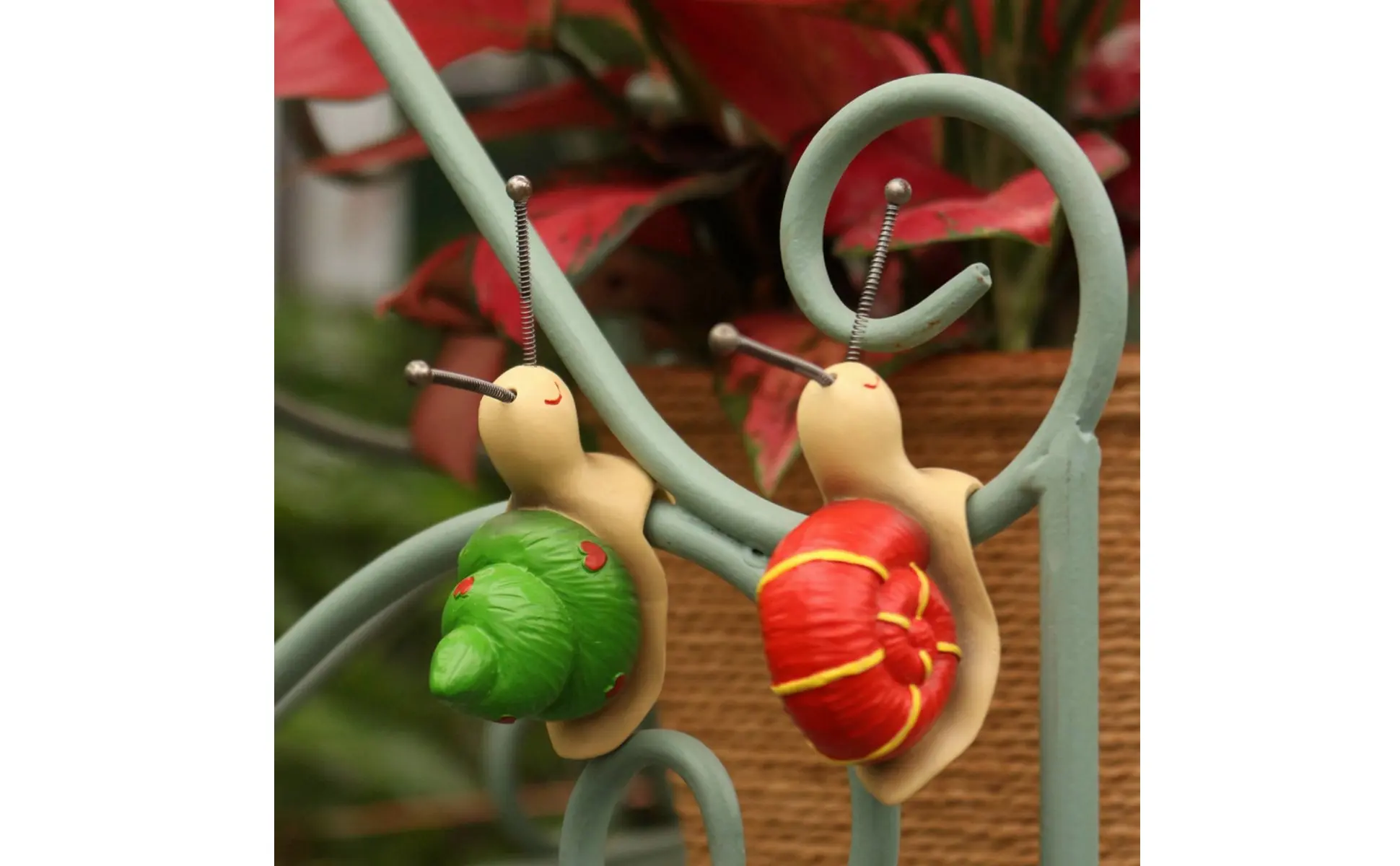 Estatuas de caracol de resinapara maceta en colores vivos