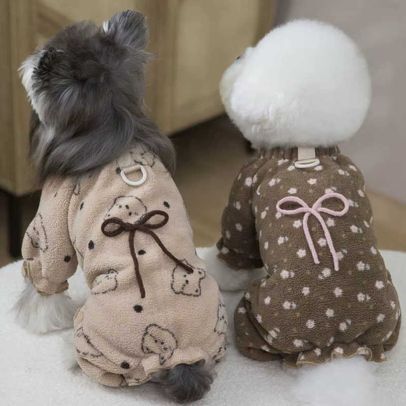 Pijama de forro polar para gatos y perros – Mono térmico de invierno con mangas