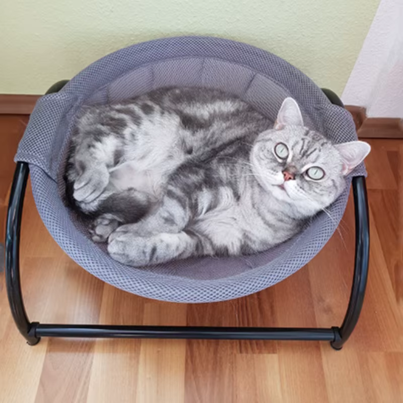 Cama hamaca transpirable y refrescante para gatos y perros pequeños - imagen 2