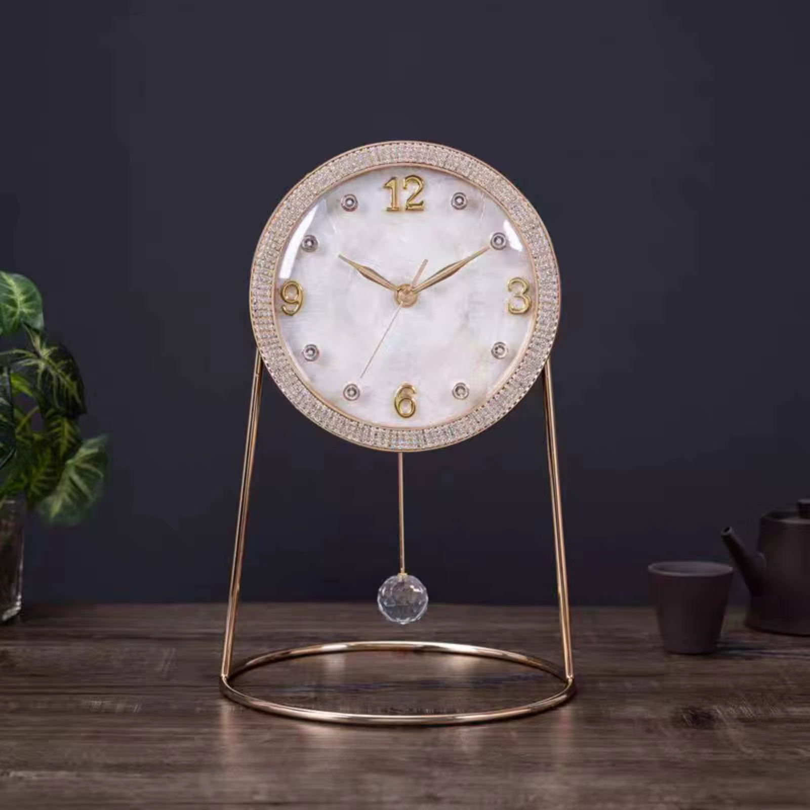 Reloj de péndulo decorativo de mesa – Reloj clásico con borde para el hogar - imagen 4