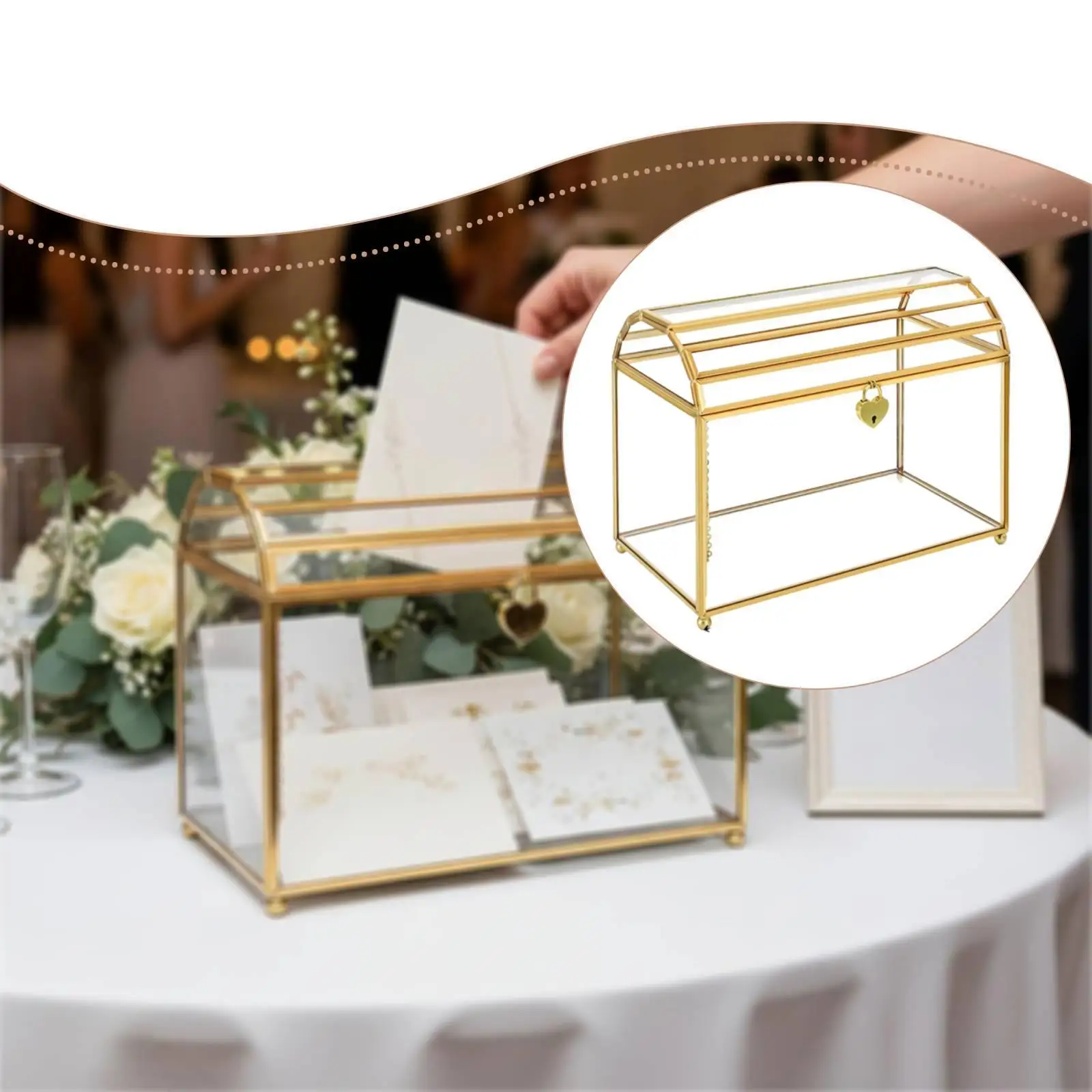 Caja de cristal dorada con ranura y cerradura para tarjetas