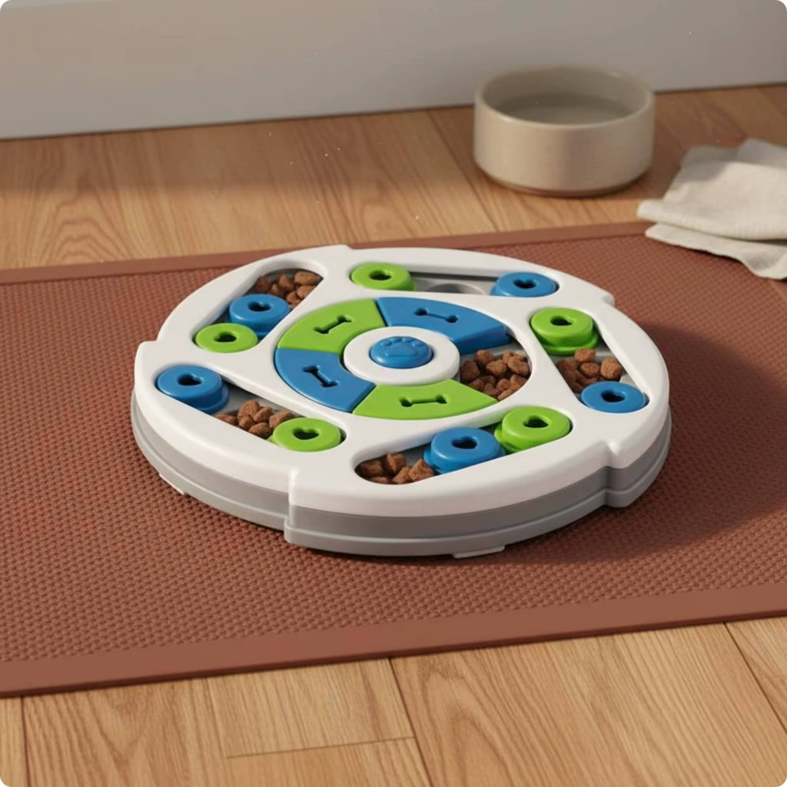 Comedero lento y juguete interactivo para perros y gatos
