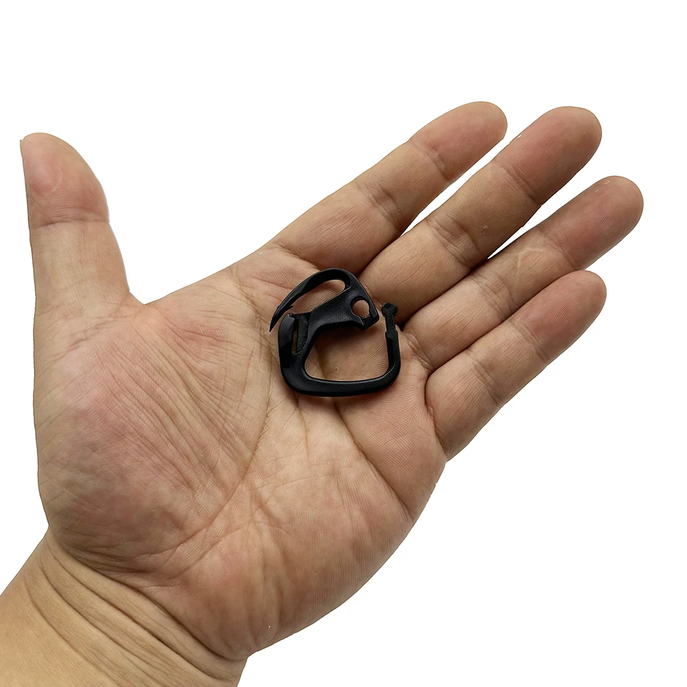 Ganchos para red de sombreado instalados