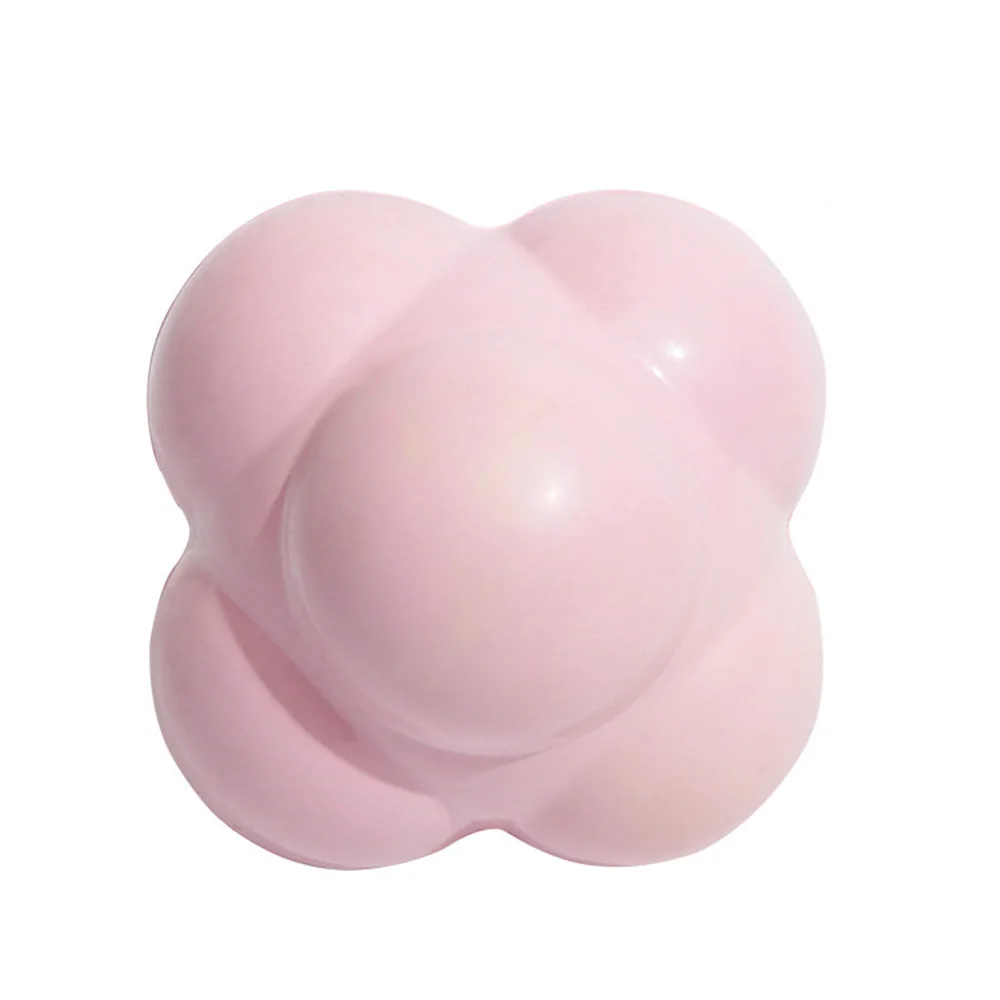 Pelota hexagonal de goma para perro