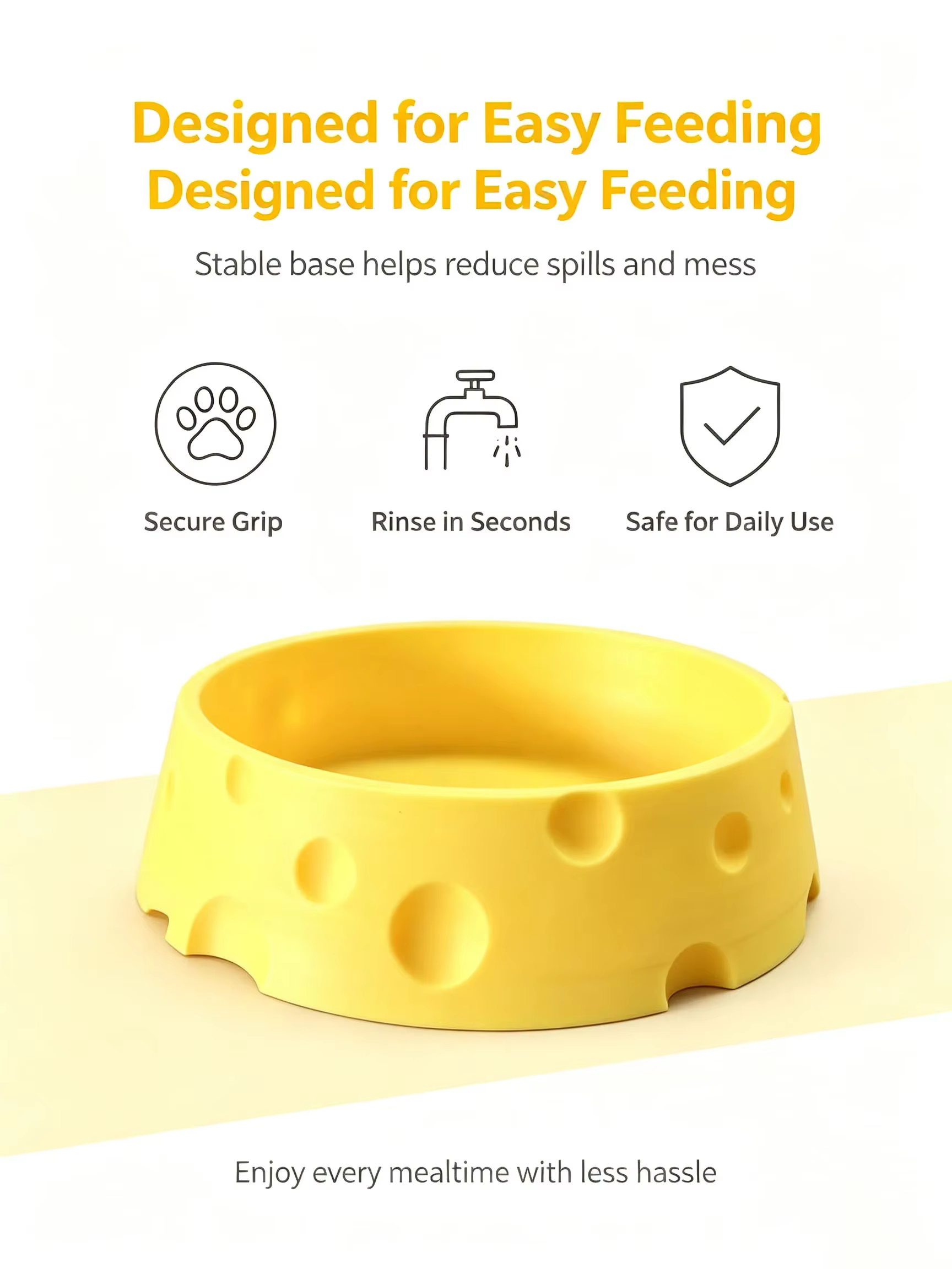 Plato para comida y agua de mascota con diseño de queso sobre superficie clara