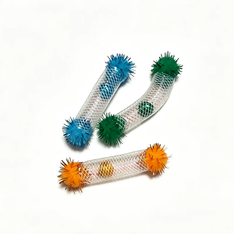 Pelota de felpa para gato en forma de hongo