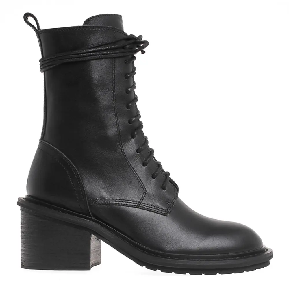 Botines Chic Cool - suela y detalle