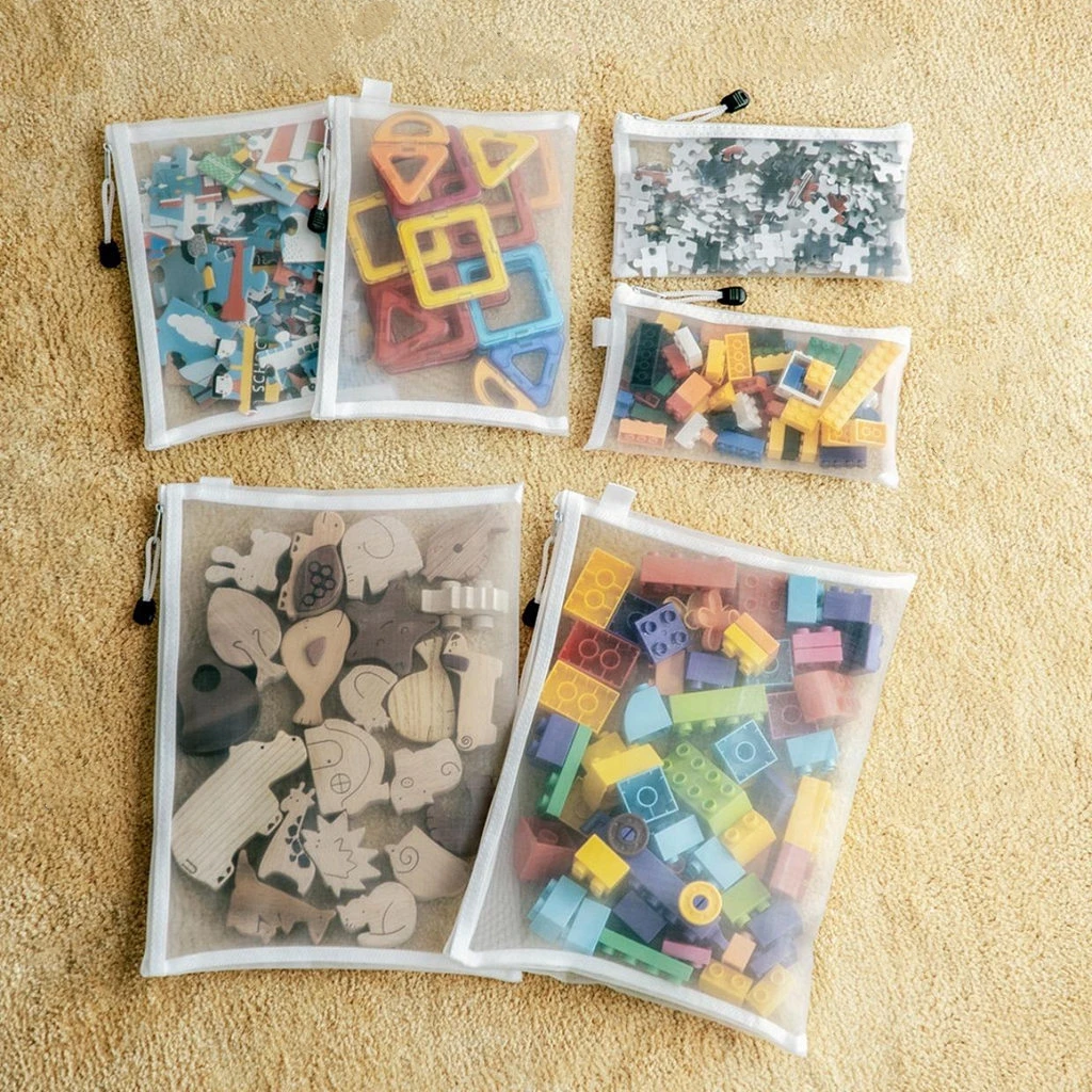 Bolsa en uso organizando accesorios