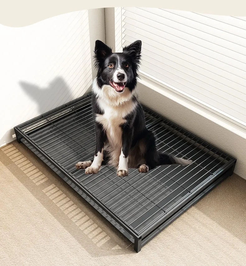 Vista frontal del inodoro para perros de acero inoxidable