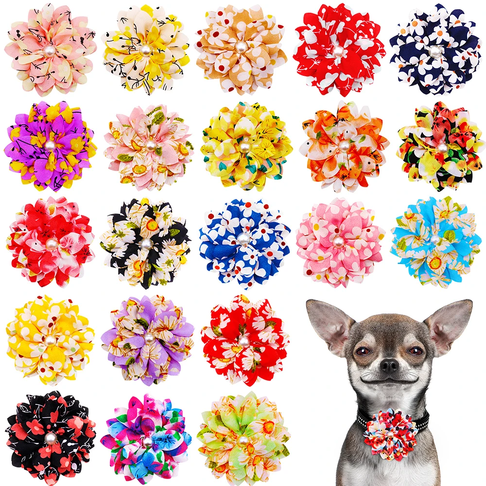 Collar de flores grandes para perro con diseño de pajarita