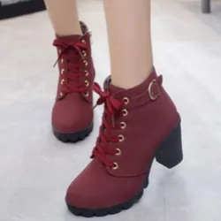 Botas de plataforma con tacón alto y hebilla para mujer