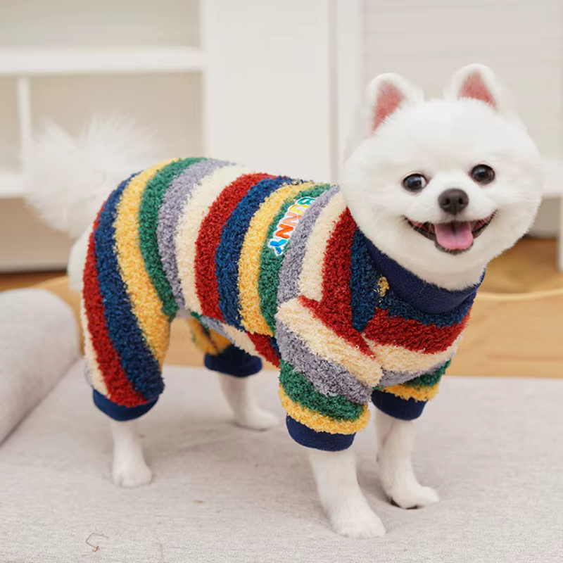 Pijama a rayas para perro