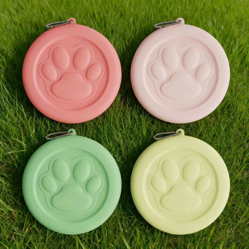 Bebedero portátil para gatos y perros en viajes y exterior - imagen 4