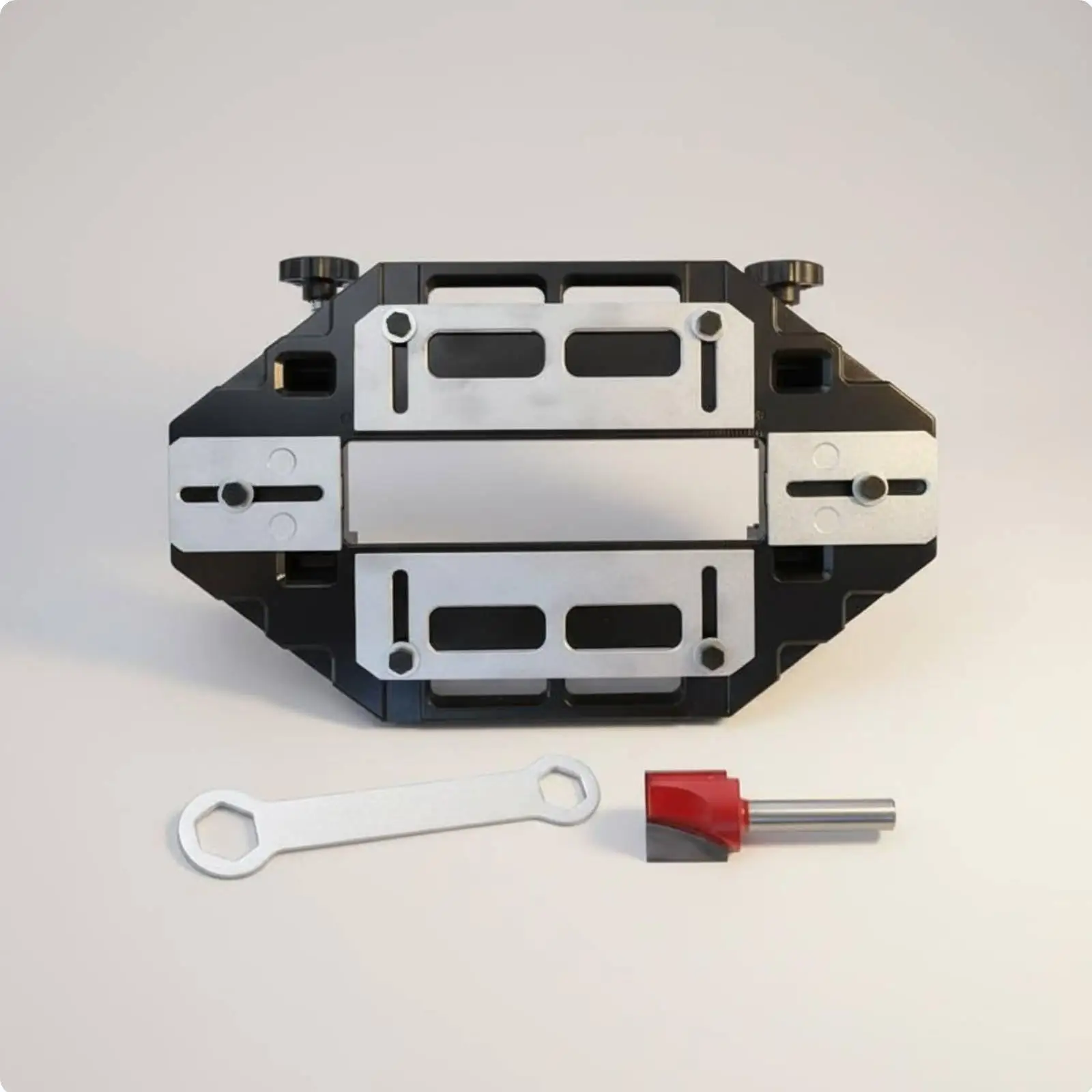 Plantilla Ajustable para Bisagras de Puerta – Guía Precisa para Ranurado - imagen 4