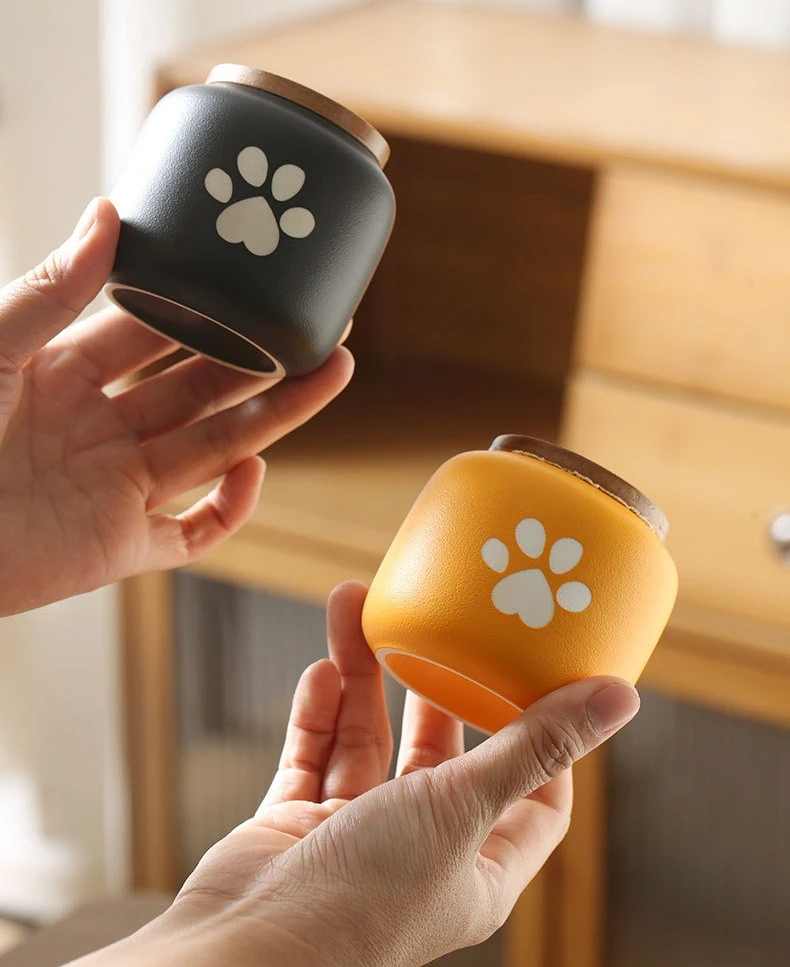 Urna cerámica para mascotas - ejemplo 4