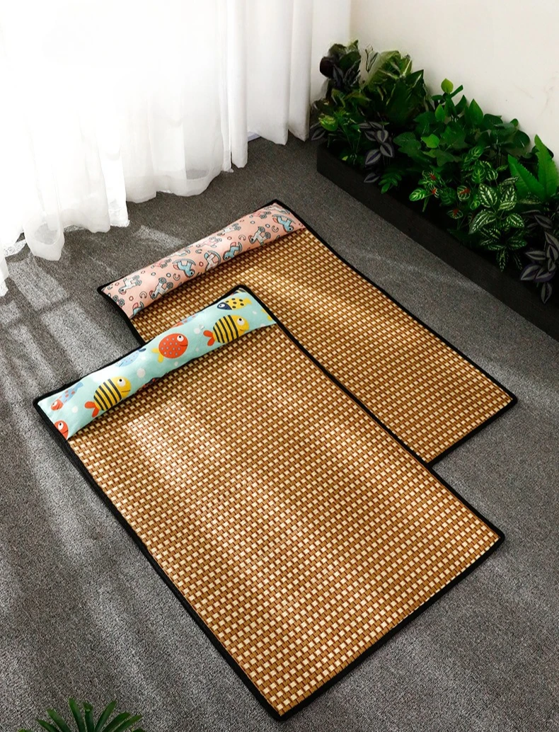 Alfombrilla de refrigeración con tejido de ratán entrelazado