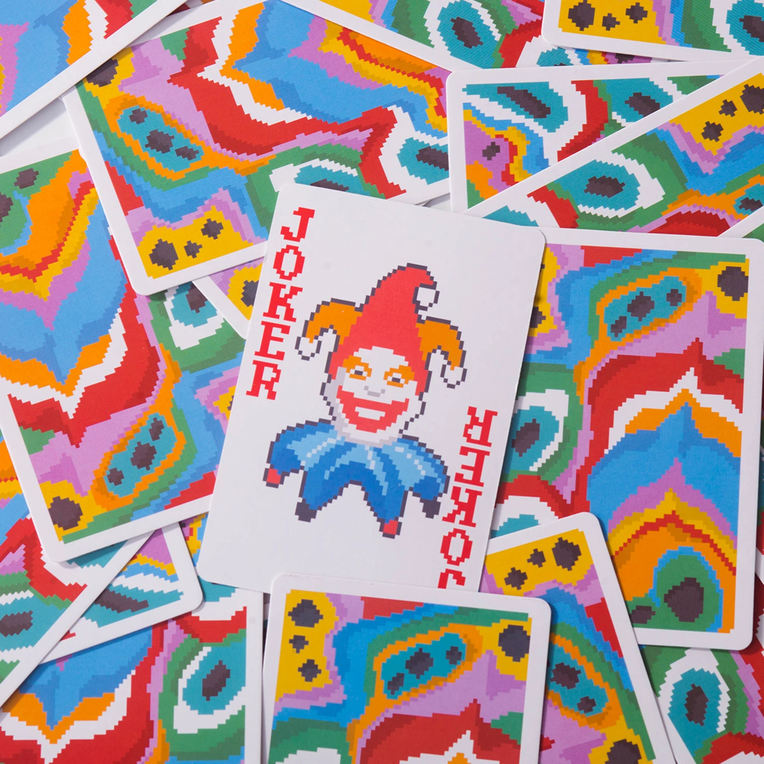 Set de cartas de póquerclassic con detalle de reversible azul y rojo