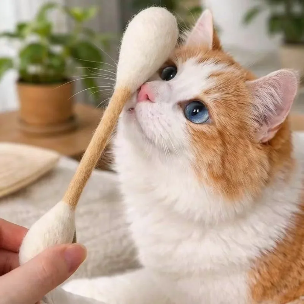Varita de lana hecha a mano para gatos