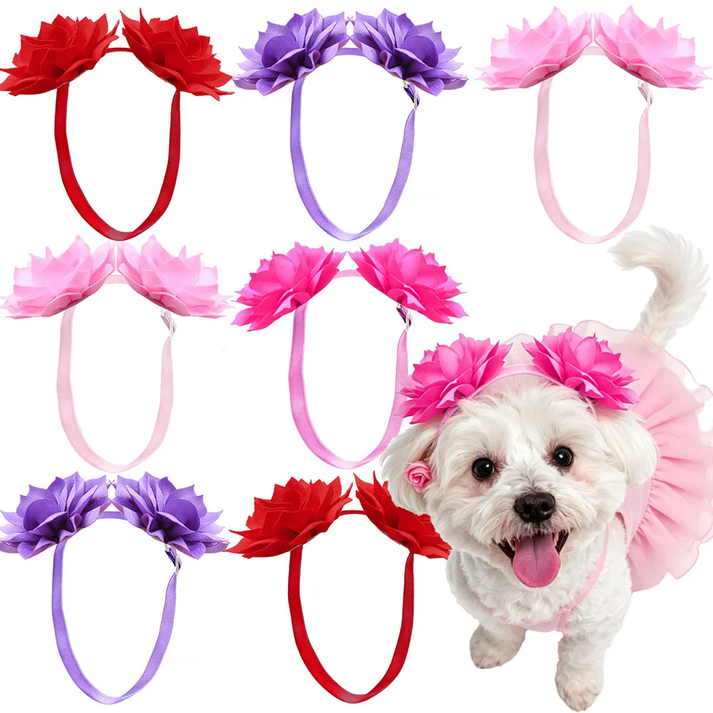 Lazos decorativos con forma de flor en colores variados