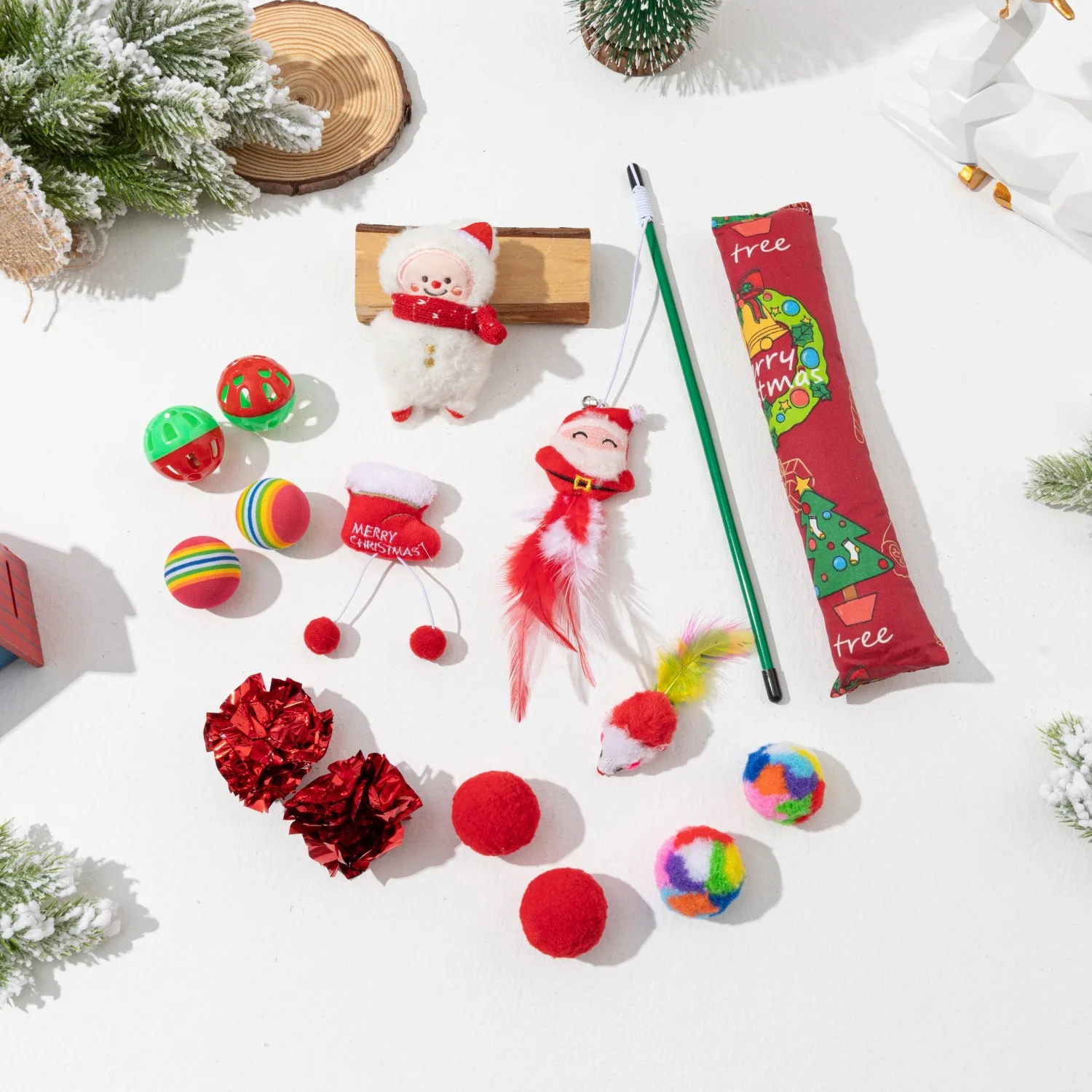 Variedad de juguetes navideños