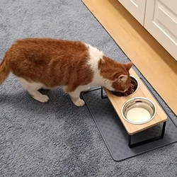 Comedero elevado con tapete de silicona para gatos y perros pequeños