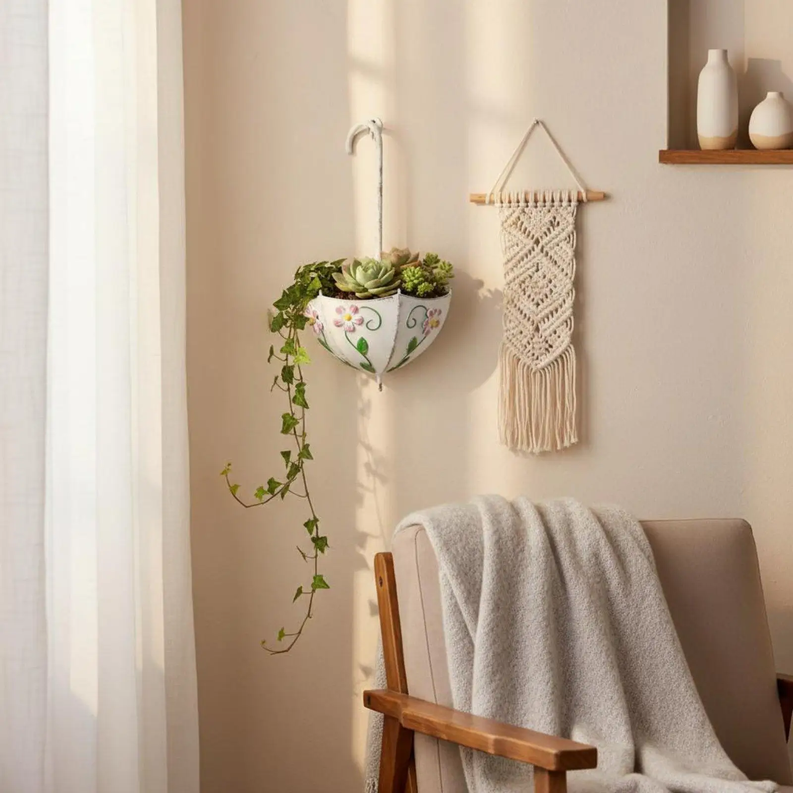 Canasta Colgante de Metal Decorativa – Organizador de Plantas para Jardín y Exterior