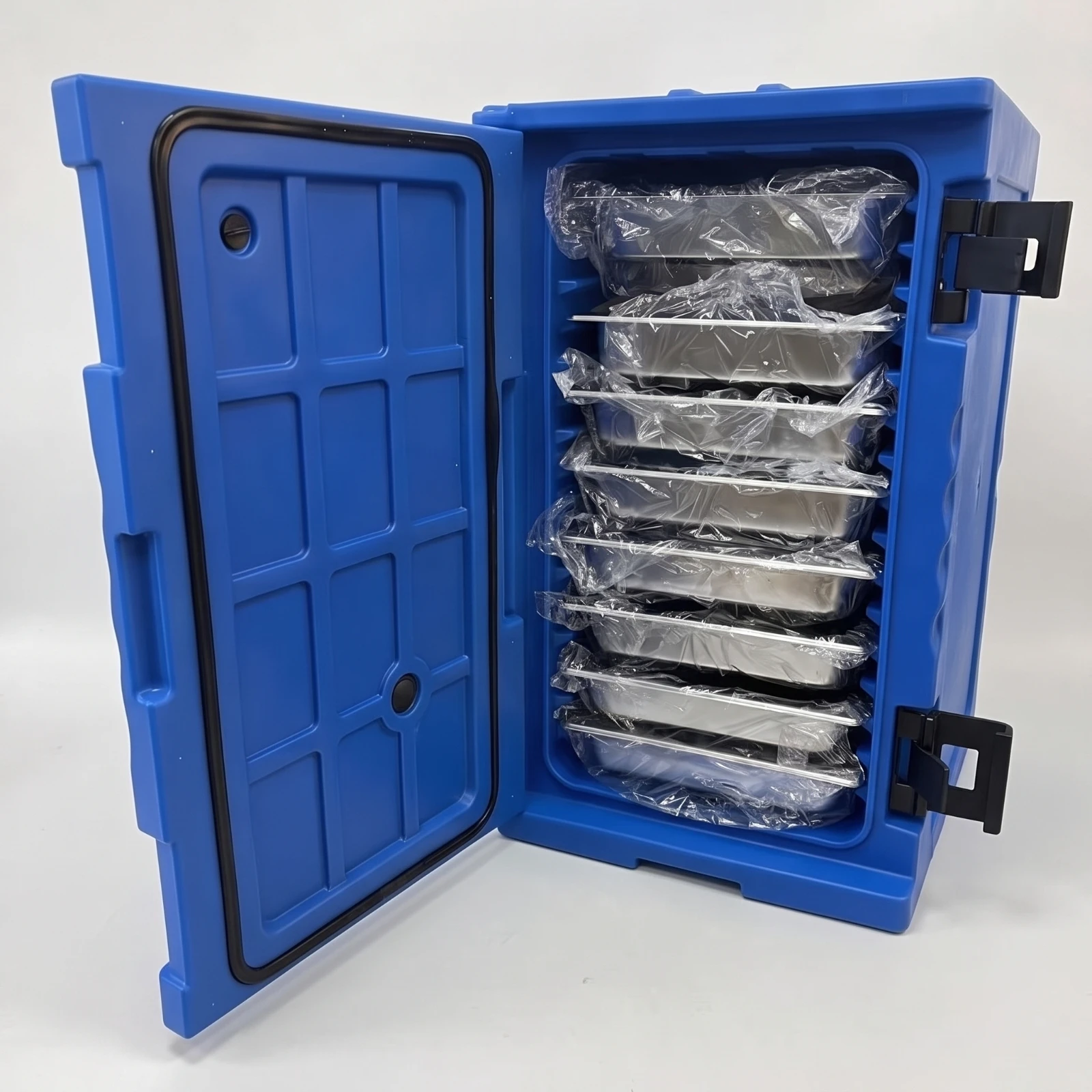 Contenedor térmico para pienso de perros y gatos con bandejas