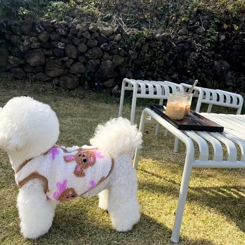 Chaleco detallado de lana gruesa