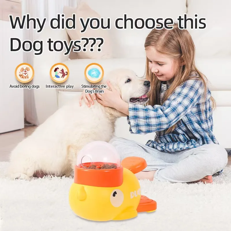 Vista detallada del dispensador interactivo de golosinas para gatos con forma de pato amarillo